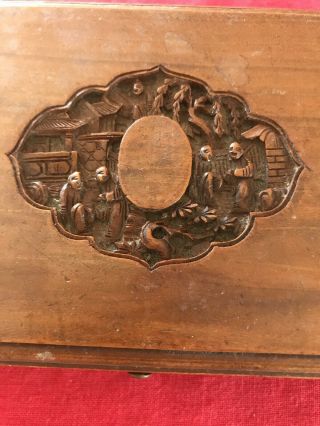 Vintage Oriental Chinese ? Carved Wooden Jewellery Box Velvet Lining 2