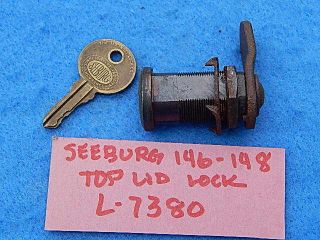 1946 - 1948 Seeburg 146 147 148 Cabinet Lock L - 7380 For Top Dome Or Lid