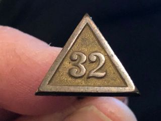 Vintage Mason Masonic 32nd 32 Degree Hat Pin