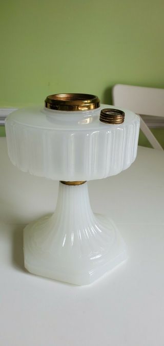 Vintage Aladdin B - 114 White Moonstone Corinthian Glass Lamp Font Only 1of2
