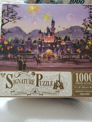 Hong Kong Disneyland Castle Disney Parks Signature Puzzle 1000 Piece