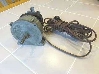 Vintage Merkle - Korff Gear & Co.  Flexo - Action 115v Ac 60cy Electric Motor W Plug