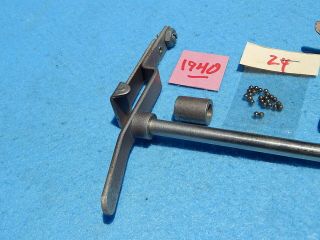 1940 1941 Rock - ola Tone Arm Pivot Bracket and Shaft Assembly 2