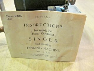 Vintage Singer Hand Crank Pinking Machine With Clamp