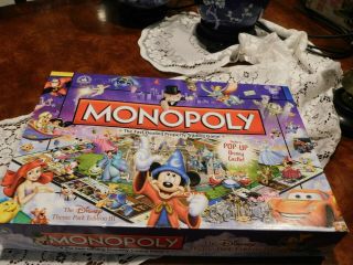 Disney Theme Park Edition 3 Monopoly Game Pop - Up Disney Castle Complete 2010