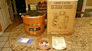 Vintage Rcw 5 Quart Sterling Electric Ice Cream Maker Wood Bucket,  Model 079,  Usa