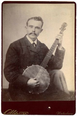 Closeup Banjo Player Musician 1880s Cabinet Card Photo Waterbury Connecticut