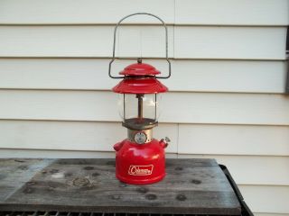 Vintage Red Single Burner Coleman Lantern Model 200a Dated 10 - 73