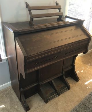 Antique Pump Organ with stool 3