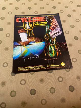 Williams Cyclone Pinball Machine Flyer,  1988 Nos