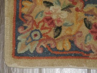 2x4ft.  Vintage Hooked Floral Design Wool Rug 2