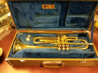 Yamaha Ytr - 232 Vintage Trumpet With Case Parts & Repair Loss Of Finish