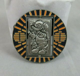 Disney Pin - Star Wars - Donald Duck As Han Solo In Carbonite - Spinner