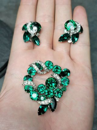 Stunning Vintage Eisenberg Emerald Green Brooch & Earring Set