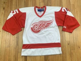 Vintage Darren Mccarty 25 Detroit Red Wings Ccm Nhl Hockey Jersey Size Small