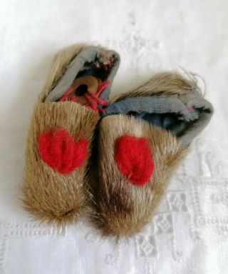Vintage Native American Indian Moccasins Fur Leather Collectors Miniature Shoes
