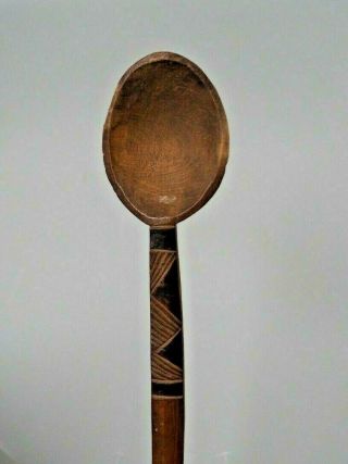 Good South African Tribal Art Carved Wooden Zulu Spoon With Decoration Shona Nr