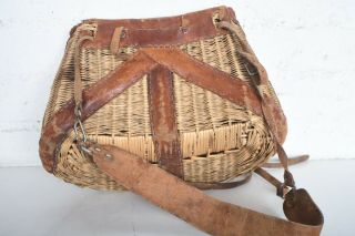 Vintage Fishing Creel Wicker Basket Strap 2