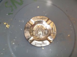 20 Off 4th Of July Vintage Metal Disneyland Ashtray In Great Shape