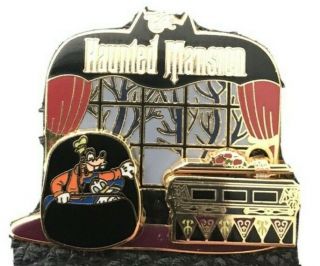 Disney Haunted Mansion Sliding Goofy Pin
