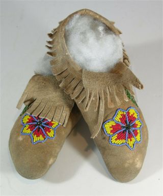 1930s Native American Plateau / Yakima Indian Bead Decorated Hide Moccasins