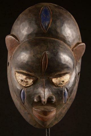 6763 An Old African Yoruba Mask Nigeria