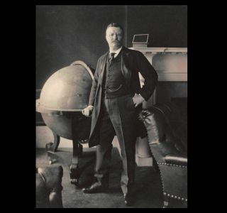 President Theodore Teddy Roosevelt Photo 1903 Globe Portrait White House,  8x10
