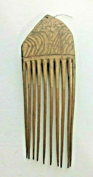 Vintage South Pacific Ocean Islands - Primitive Hand Carved Wooden Hair Comb