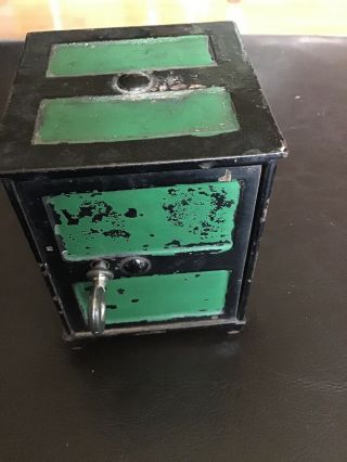 Vintage 3 1/2  High Green And Black Safe Cast Iron Metal Bank 3 1/2  High