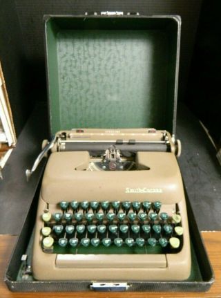 Vintage Smith Corona Tan Sterling Portable Typewriter In Wooden Case Very Good