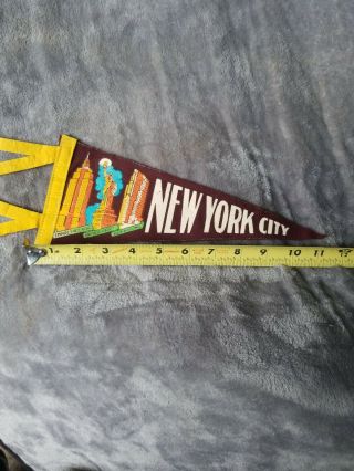 Vintage Felt Pennant 1960 ' s York City Empire State Building Statue Of. 3