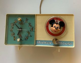 Vintage 1970 Mickey Mouse Am Alarm Clock Radio General Electric Clock