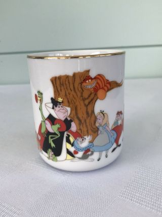 Vintage Alice In Wonderland 10oz Mug Cup Gold Trim Disneyland Japan