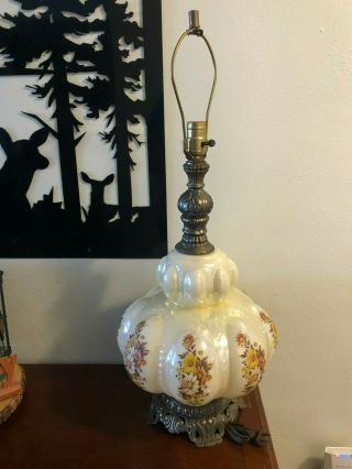 Vintage Accurate Casting Company Flower Floral Design Glass Table Lamp Decor