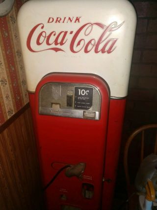 Coca Cola (Coke) Machine - Vendo 44 ALL Worked Last Plugged In 2