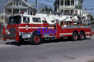 Providence,  Ri Fire Dept Slide: Tl - 2 1990 Mack Cf / Baker