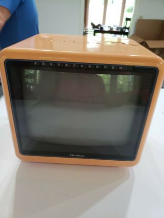 Retro Vintage Quasar Tv Portable Atomic Model Wp2145xx Television