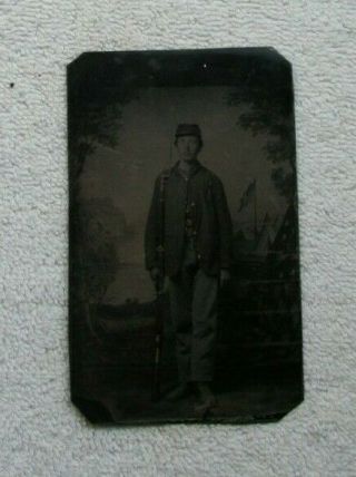 Vintage Civil War Soldier With Rifle And Bayonet Tintype