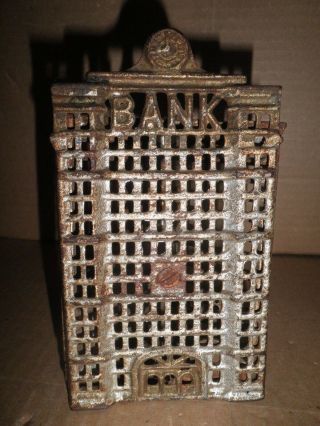 Neat Old Cast Iron Triangular Building Still Penny Bank By Hubley 1914