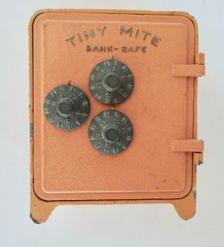 Vintage Tiny Mite Bank - Safe,  Arrow Specialties.  It.