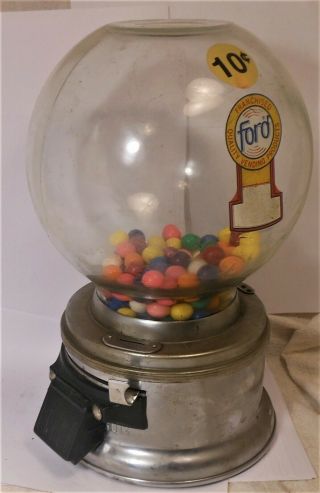Vintage Counter Top Ford Gumball Machine Glass Globe