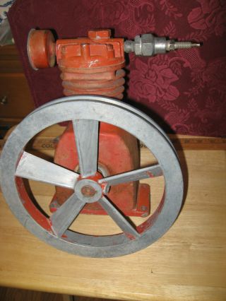 Vintage Air Compressor W/pulley Steampunk? Turns & Pumps Air Devilbiss ??sears??