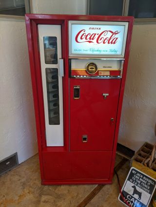 1960s Coke Coca Cola Machine Cavalier Css 64 72 Also Vendo 63 81 56 44