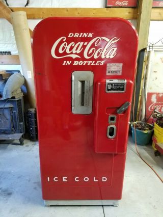 Coke Coca - Cola Machine Vendo 39 Fully Definite Survivor