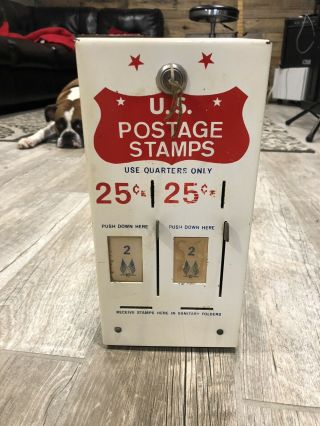 Vintage Metal U.  S.  Postage 25 Cent Stamps Dispenser Machine With Key