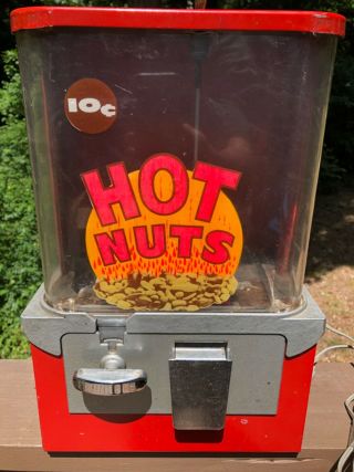 Vintage,  Old Hot Nut Peanut Vending Machine.  10 Cent.  Lights Up