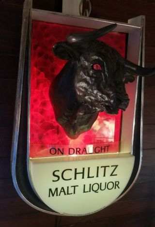 Vintage Schlitz Malt Liquor Raging Bull Lighted Bar Beer Sign " A,  " Wow