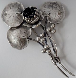 Vintage Art Deco Hand Wrought Sterling Silver Water Lily Pad & Flower Brooch