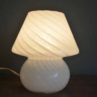 Vintage Mid Century Modern Vetri Murano Swirl Art Glass Mushroom Table Lamp