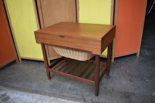 Danish Modern Vtg Mcm Basket Side End Sewing Table Nightstand 50 